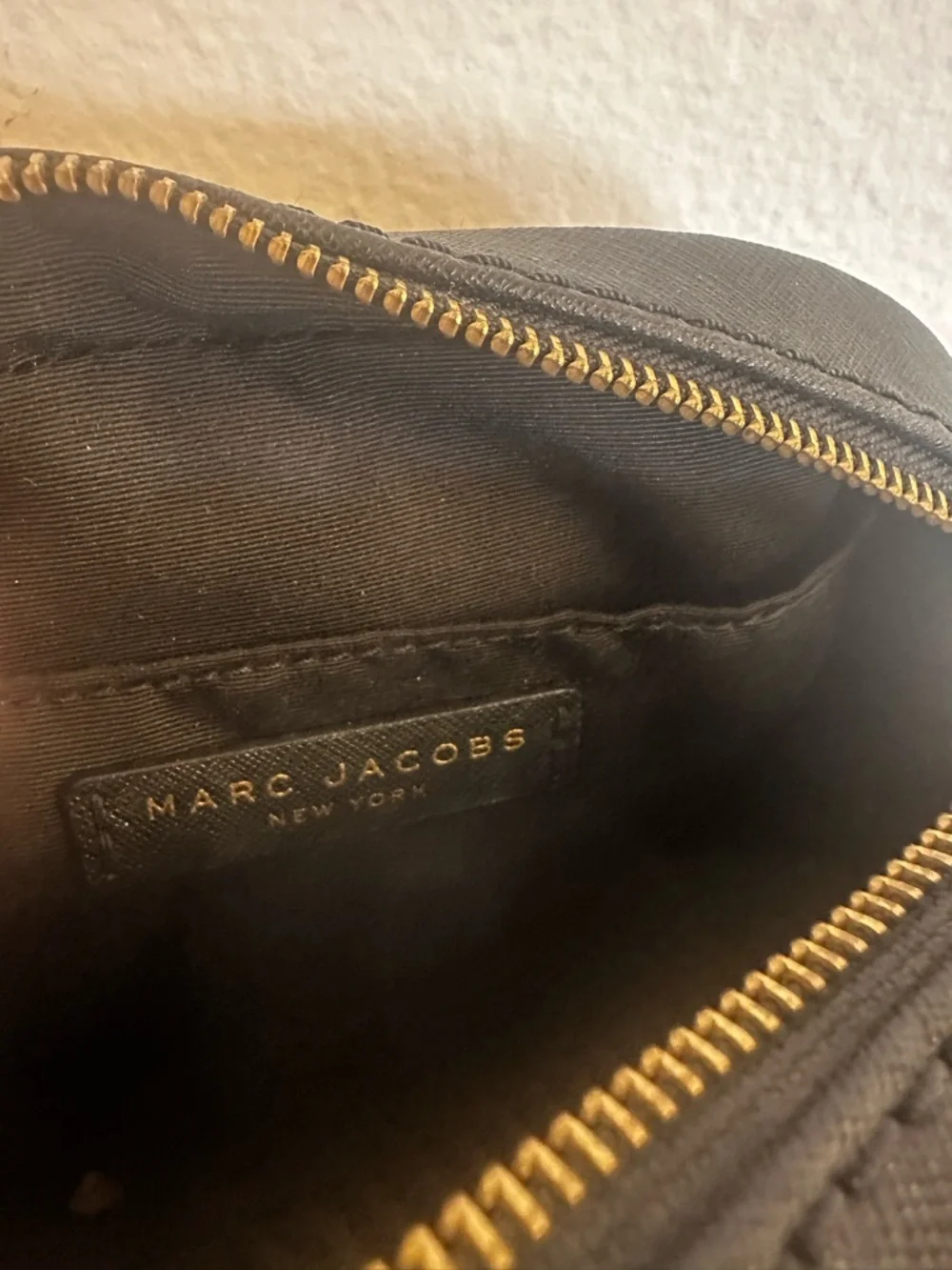 Marc Jacobs Black Saffiano Crossbody Camera Bag with Gold Hardware - Picture 4 of 4